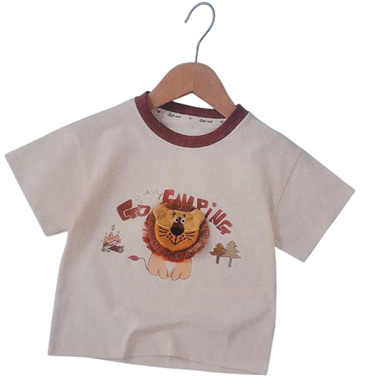 A106 - Lion Printed T-shirt